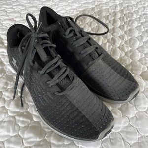 Under Armour UA Charged Shoes Women's Size 10.5